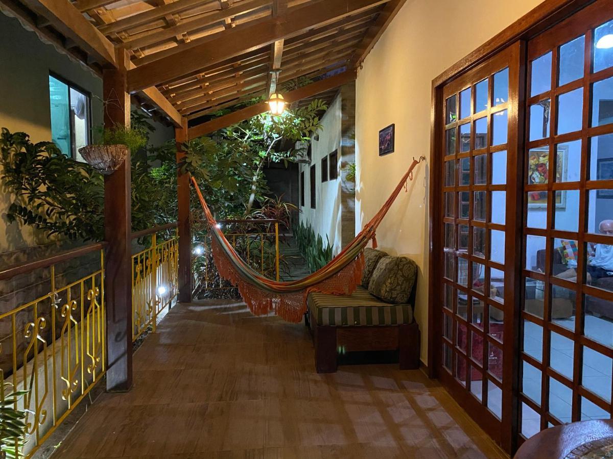 Gravata em Condomínio LINDO - Casa com 200m com 4 QTS e 5 WC Exterior foto