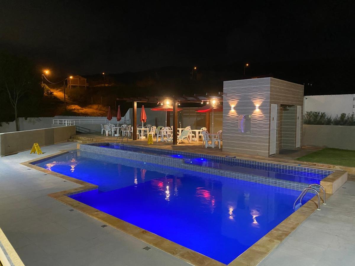 Gravata em Condomínio LINDO - Casa com 200m com 4 QTS e 5 WC Exterior foto